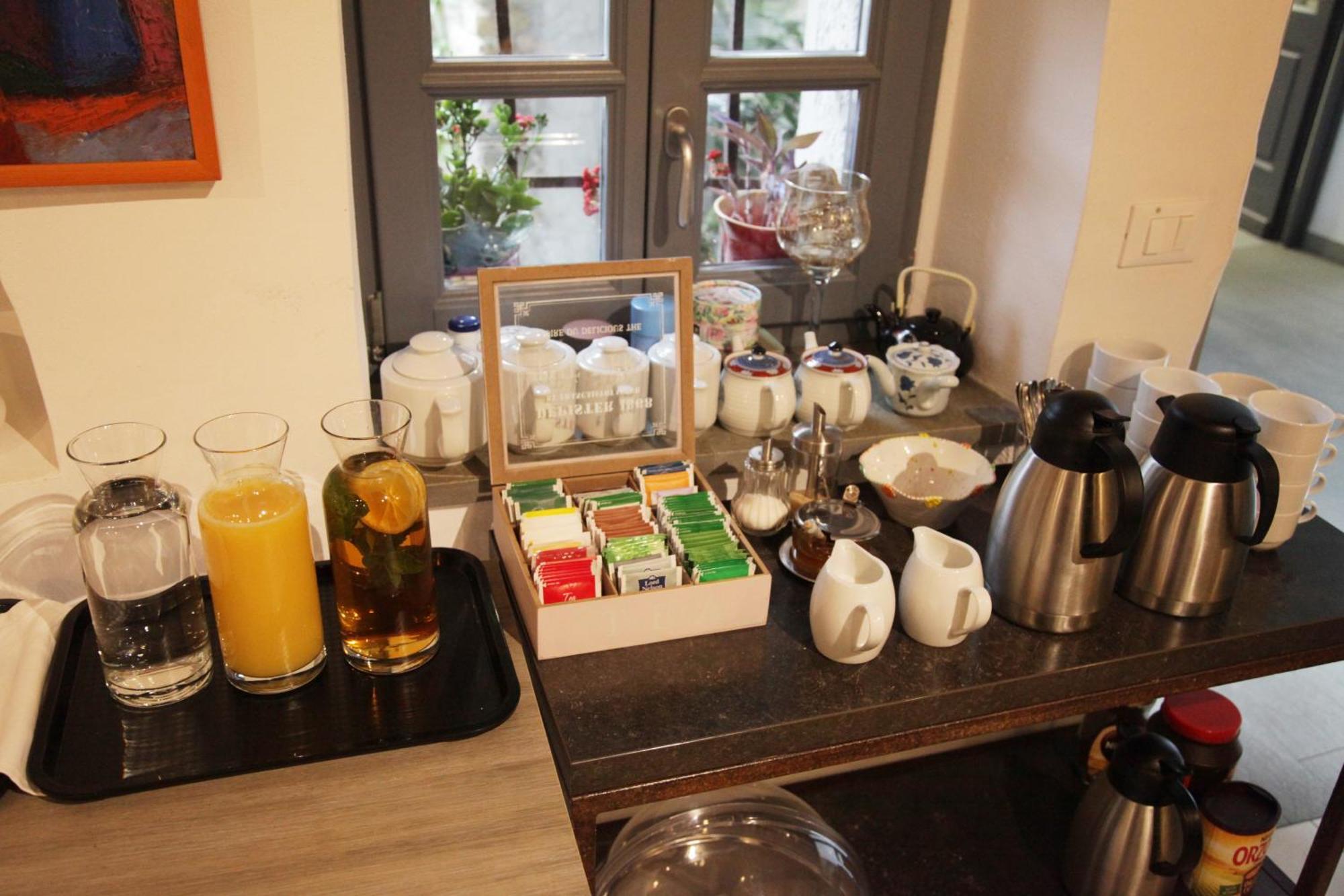 Boutique Hotel Dvor Dobrovo Kültér fotó