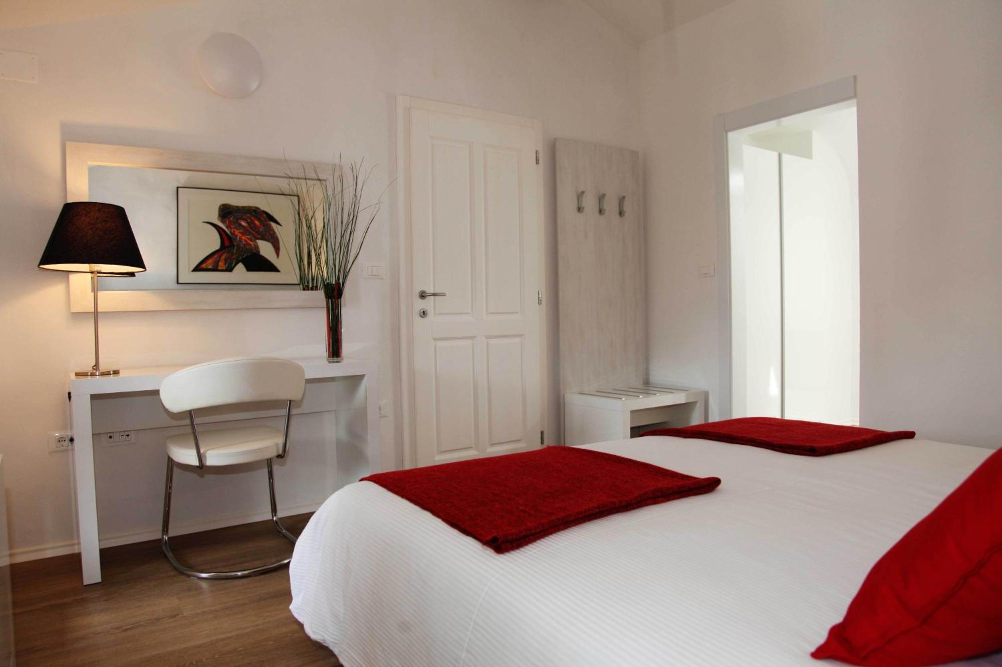 Boutique Hotel Dvor Dobrovo Szoba fotó