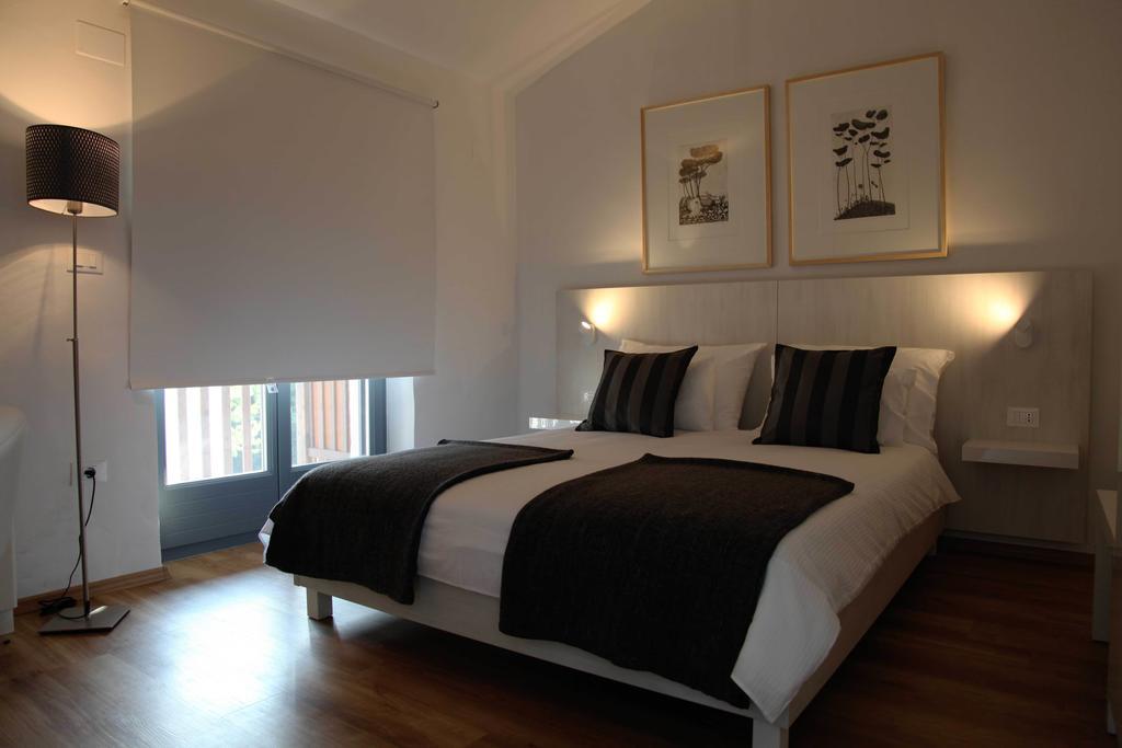 Boutique Hotel Dvor Dobrovo Szoba fotó